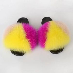 Paradise fox fur slides